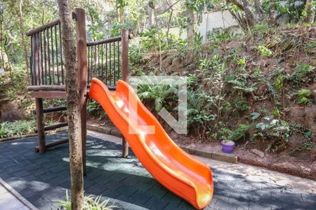 Apartamento à venda com 49m², 1 quarto e 1 vaga Apartamento à venda com 49m², 1 quarto e 1 vagaÁrea comum - Playground