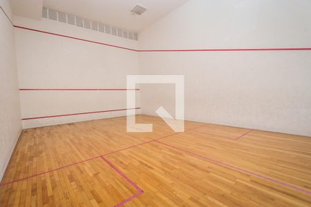 Apartamento à venda com 49m², 1 quarto e 1 vaga Apartamento à venda com 49m², 1 quarto e 1 vagaSquash
