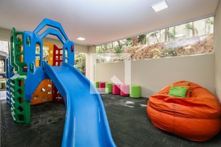 Apartamento à venda com 49m², 1 quarto e 1 vaga Apartamento à venda com 49m², 1 quarto e 1 vagaÁrea comum - Playground