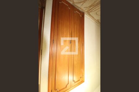 Casa à venda com 545m², 5 quartos e 4 vagasCorredor