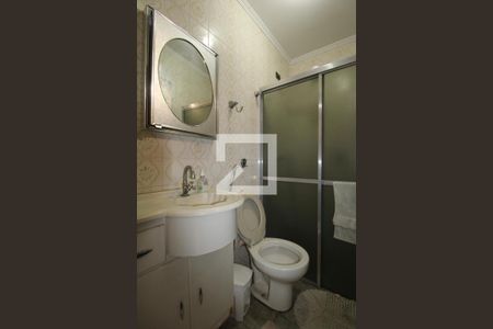 Casa à venda com 545m², 5 quartos e 4 vagasBanheiro Social (inferior)