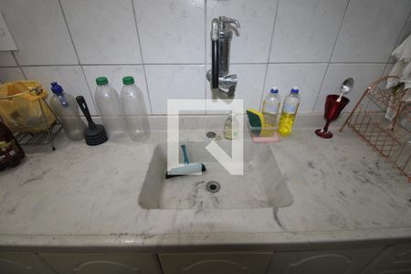 Casa à venda com 545m², 5 quartos e 4 vagasCozinha (inferior)