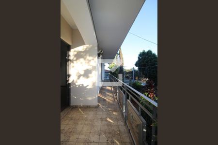 Casa à venda com 545m², 5 quartos e 4 vagasVaranda da Sala de estar (superior)