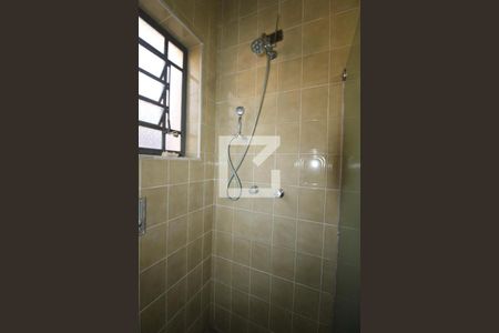 Casa à venda com 545m², 5 quartos e 4 vagasBanheiro Social (superior)