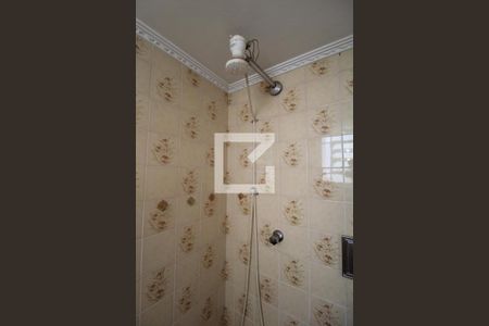 Casa à venda com 545m², 5 quartos e 4 vagasBanheiro externo