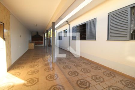 Casa à venda com 545m², 5 quartos e 4 vagasQuintal