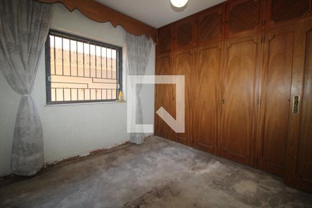 Casa à venda com 545m², 5 quartos e 4 vagasQuarto 3
