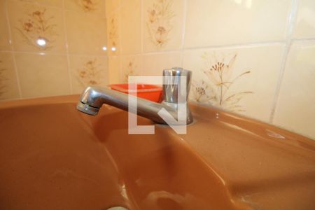 Casa à venda com 545m², 5 quartos e 4 vagasBanheiro externo