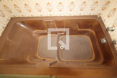 Casa à venda com 545m², 5 quartos e 4 vagasBanheiro da Suíte