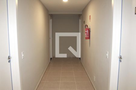 Apartamento à venda com 41m², 2 quartos e sem vagaÁrea comum