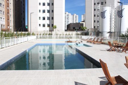 Apartamento à venda com 41m², 2 quartos e sem vagaÁrea comum - Piscina