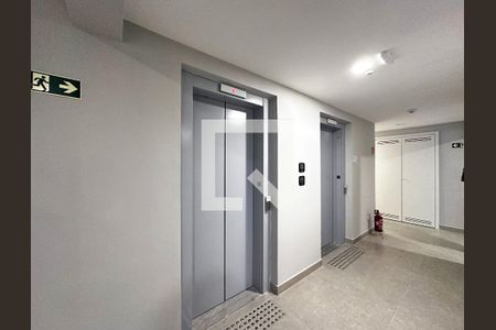 Studio para alugar com 30m², 1 quarto e sem vagaHall Apartamento