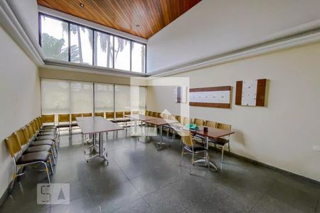 Apartamento para alugar com 170m², 4 quartos e 2 vagasÁrea comum - Salão de festas