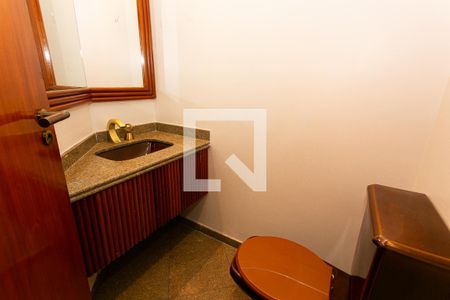 Apartamento para alugar com 170m², 4 quartos e 2 vagasLavabo