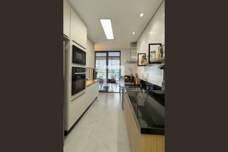 Apartamento à venda com 282m², 4 quartos e 4 vagasCozinha