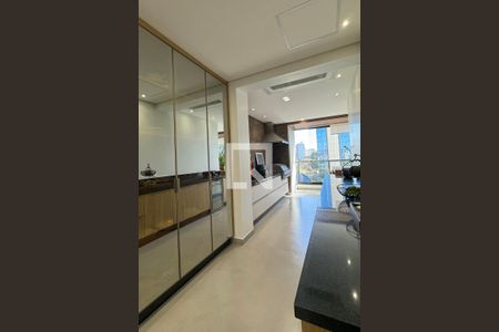 Apartamento à venda com 282m², 4 quartos e 4 vagasCozinha