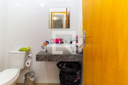 Casa à venda com 93m², 3 quartos e 3 vagasBanheiro 2