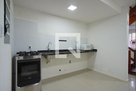 Casa à venda com 72m², 2 quartos e 1 vagaCozinha