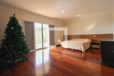 Casa de condomínio à venda com 900m², 5 quartos e 6 vagasSuíte 4