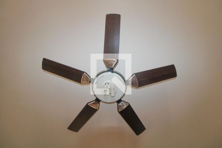 Casa de condomínio à venda com 900m², 5 quartos e 6 vagasBanheiro/Suíte 5