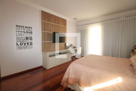 Casa de condomínio à venda com 900m², 5 quartos e 6 vagasSuíte 1