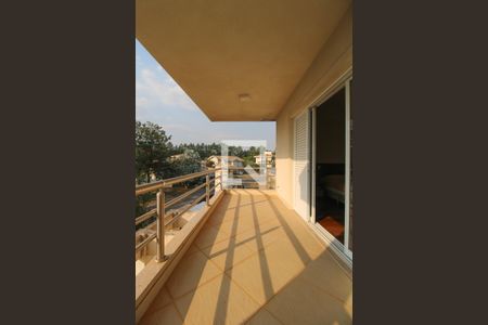 Casa de condomínio à venda com 900m², 5 quartos e 6 vagasVista/Suíte 4