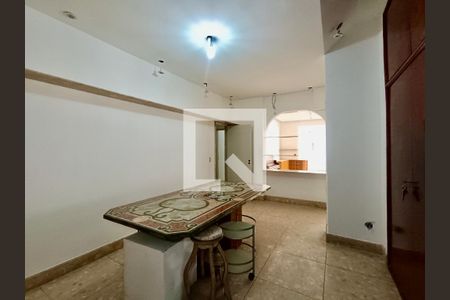 Sala de apartamento para alugar com 2 quartos, 134m² em Ipanema, Rio de Janeiro