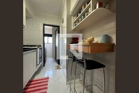 Apartamento à venda com 58m², 2 quartos e 1 vagaCozinha