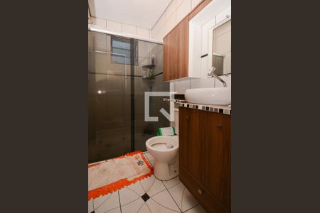 Casa à venda com 171m², 2 quartos e 2 vagas Casa à venda com 171m², 2 quartos e 2 vagasBanheiro Social