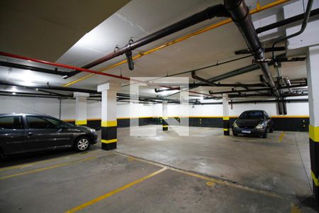 Apartamento para alugar com 54m², 2 quartos e 1 vaga Apartamento para alugar com 54m², 2 quartos e 1 vagaÁrea Comum - Garagem