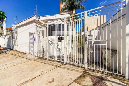 Apartamento à venda com 72m², 3 quartos e 1 vagaFachada e portaria