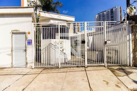 Apartamento à venda com 72m², 3 quartos e 1 vagaFachada e portaria