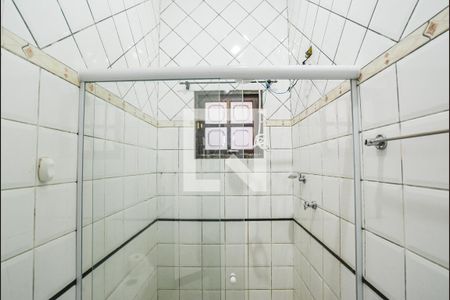 Casa à venda com 250m², 2 quartos e 3 vagasBanheiro Social