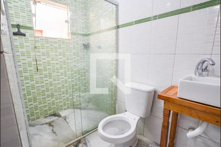 Casa à venda com 250m², 2 quartos e 3 vagasBanheiro da Suíte