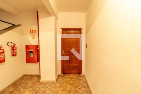 Apartamento para alugar com 54m², 2 quartos e sem vagaEntrada