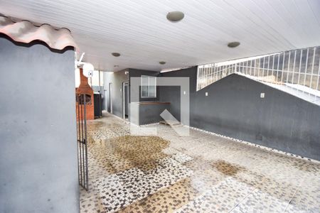 Casa para alugar com 139m², 2 quartos e 1 vaga Casa para alugar com 139m², 2 quartos e 1 vagaTerraço
