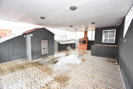 Casa para alugar com 139m², 2 quartos e 1 vaga Casa para alugar com 139m², 2 quartos e 1 vagaTerraço