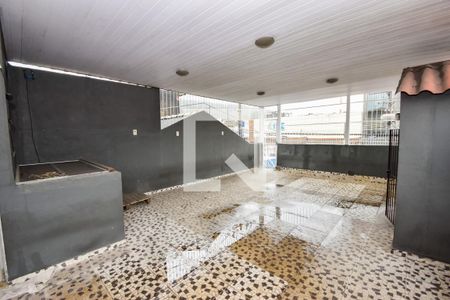 Casa para alugar com 139m², 2 quartos e 1 vaga Casa para alugar com 139m², 2 quartos e 1 vagaTerraço