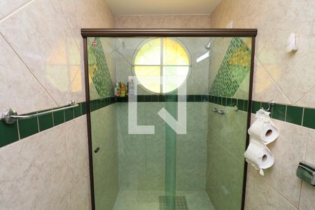 Casa à venda com 141m², 4 quartos e 2 vagasBanheiro Social