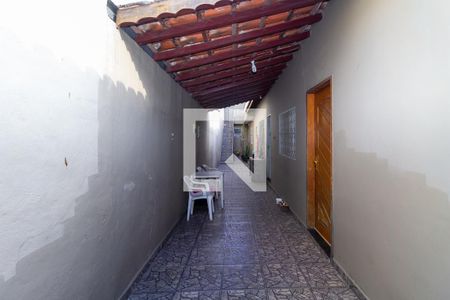 Casa para alugar com 190m², 3 quartos e 2 vagasCorredor de Entrada