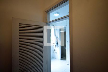 Apartamento à venda com 220m², 4 quartos e 3 vagasQuarto de Serviço