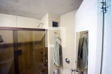 Apartamento à venda com 220m², 4 quartos e 3 vagasBanheiro Suíte 