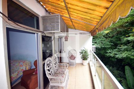 Apartamento à venda com 220m², 4 quartos e 3 vagasVaranda Quarto 1