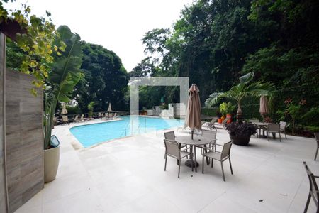 Apartamento à venda com 220m², 4 quartos e 3 vagasÁrea comum