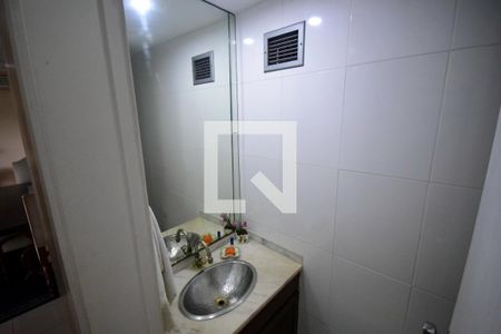 Apartamento à venda com 220m², 4 quartos e 3 vagasLavabo