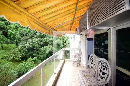 Apartamento à venda com 220m², 4 quartos e 3 vagasVaranda Quarto 1