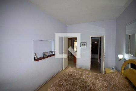 Apartamento à venda com 220m², 4 quartos e 3 vagasSuíte 