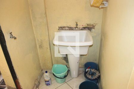 Casa à venda com 115m², 2 quartos e 2 vagasLavanderia