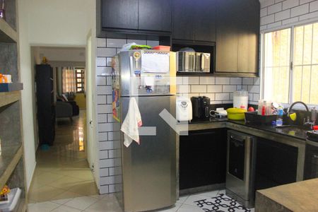 Casa à venda com 115m², 2 quartos e 2 vagasCozinha