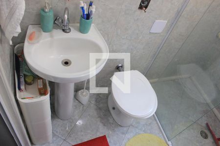 Casa à venda com 115m², 2 quartos e 2 vagasBanheiro da Suíte 2